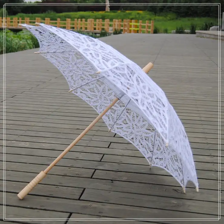 Hand-Tailor White Lace Hochzeitsweg